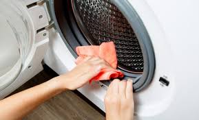 czyszczenie pralki octem - jak wyprać - ile octu do pralki